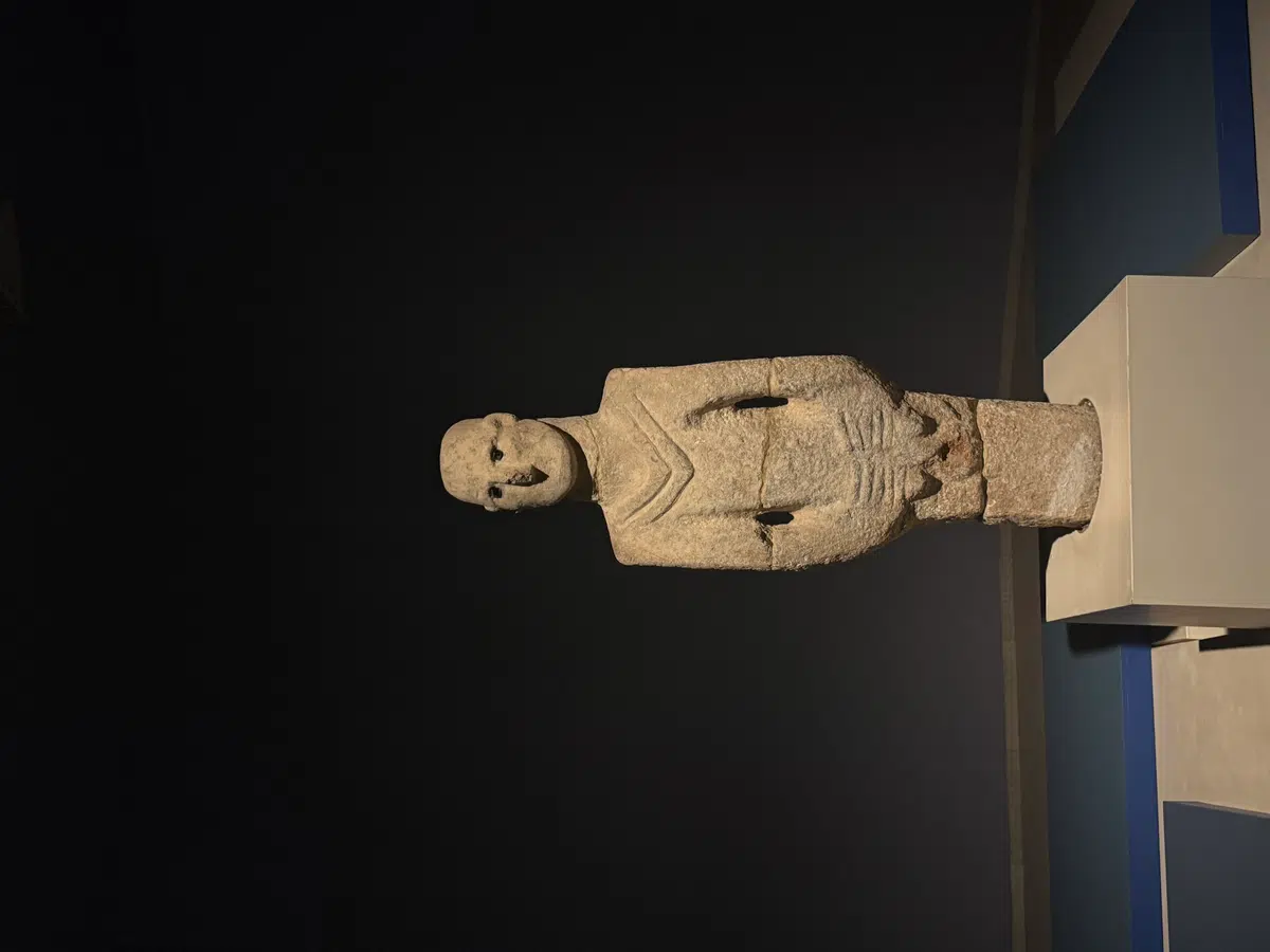 The Urfa Man statue in the museum.